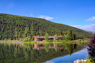 Island Lodge at Salmon Lake