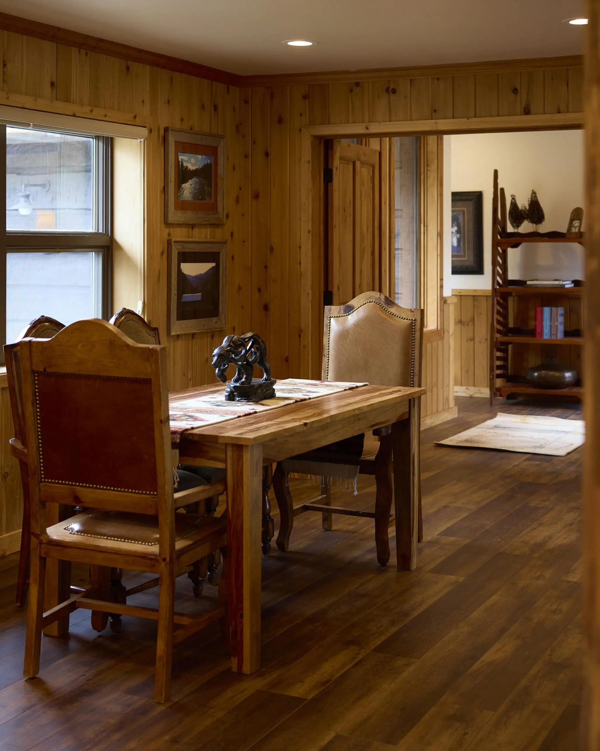 Western designed dining room.