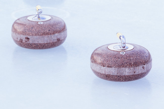 curling-the-resort-at-paws-up