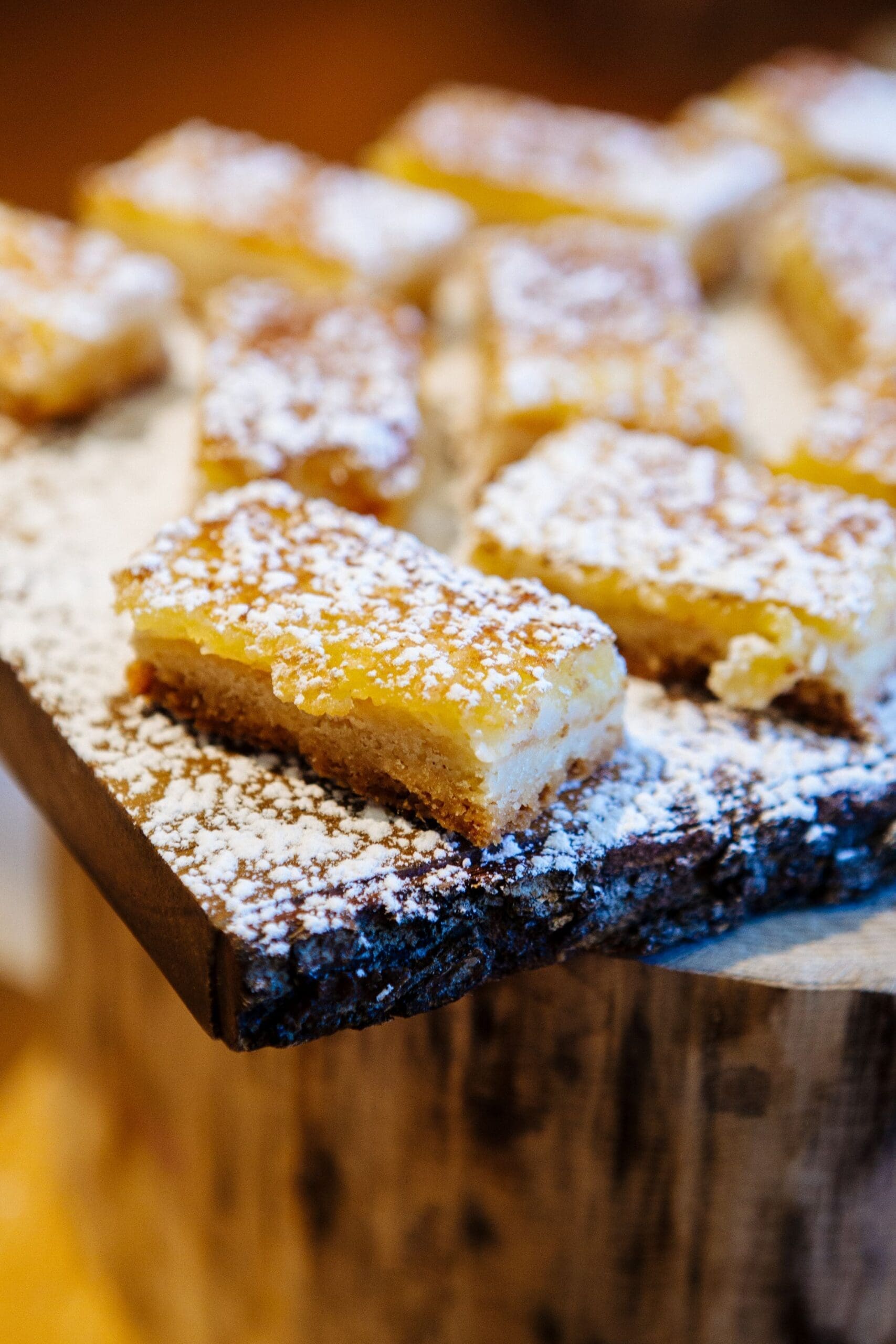 Lemon bars with powdered sugar